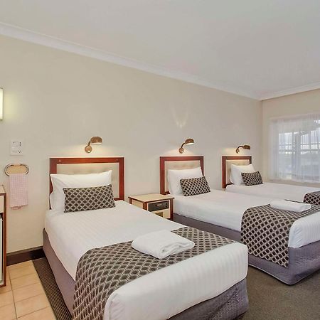 Econo Lodge Savannah Park Tamworth Bagian luar foto