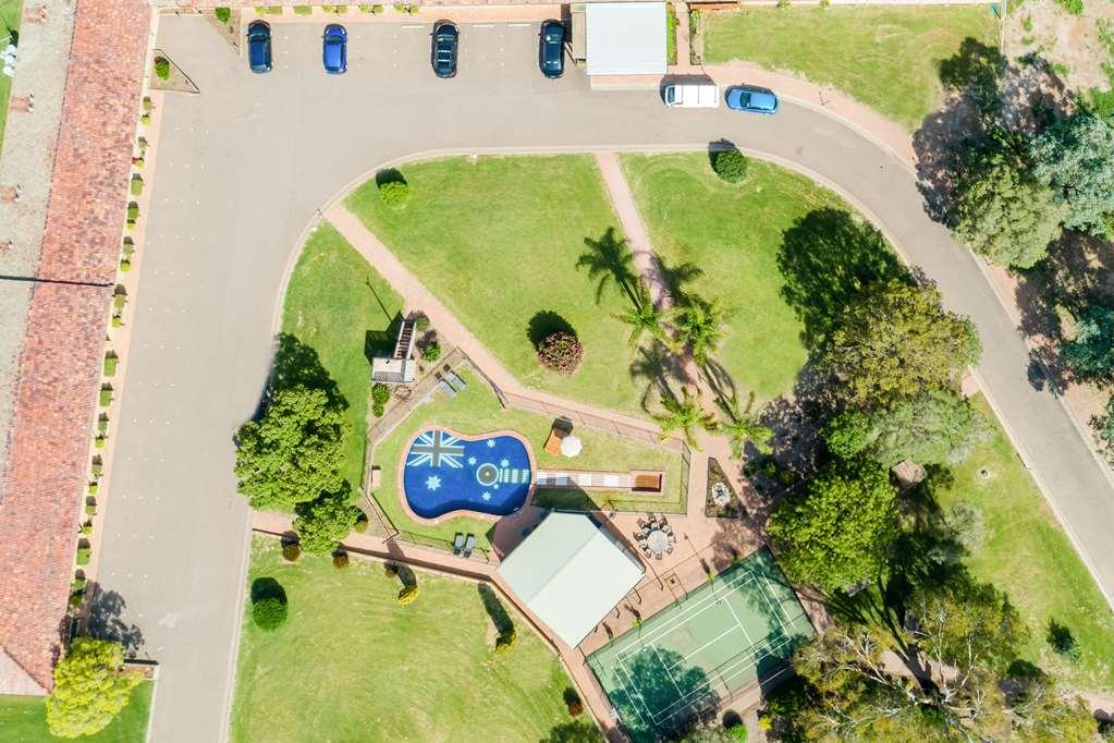 Econo Lodge Savannah Park Tamworth Bagian luar foto
