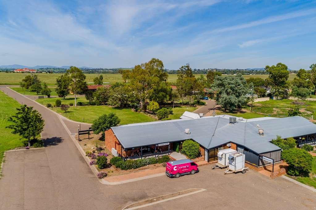 Econo Lodge Savannah Park Tamworth Bagian luar foto