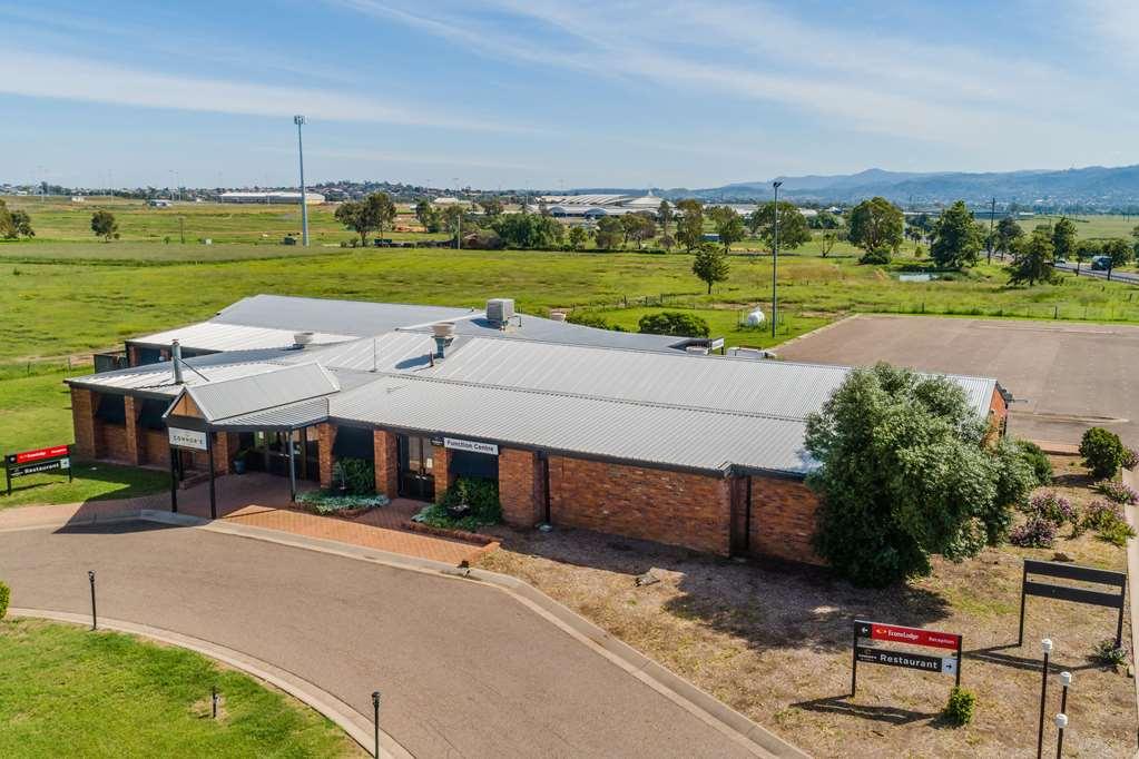 Econo Lodge Savannah Park Tamworth Bagian luar foto