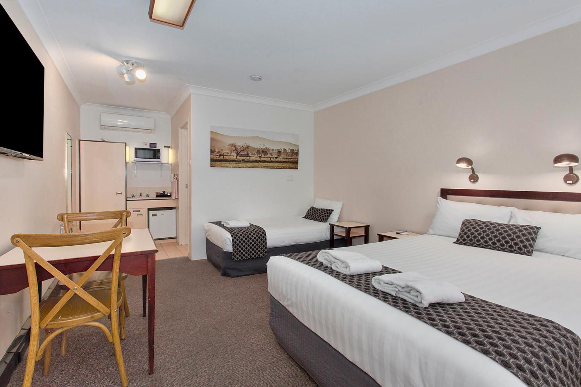 Econo Lodge Savannah Park Tamworth Bagian luar foto