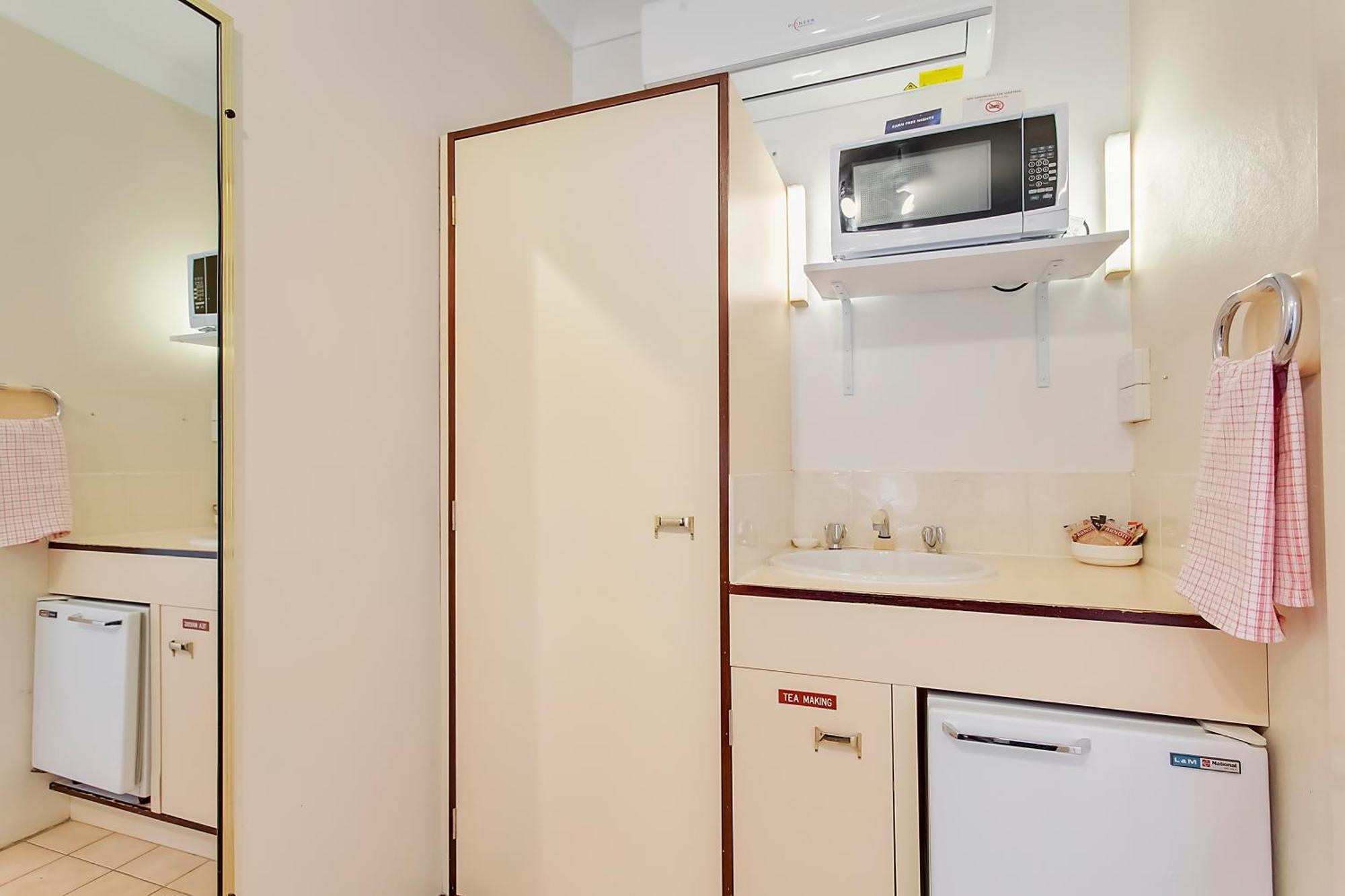 Econo Lodge Savannah Park Tamworth Bagian luar foto