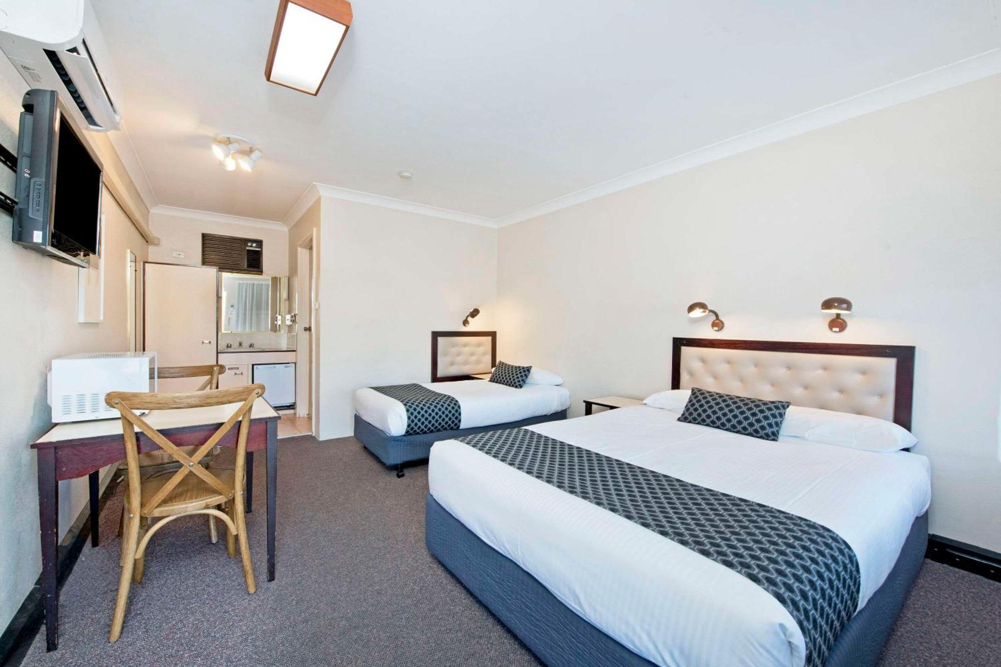 Econo Lodge Savannah Park Tamworth Bagian luar foto