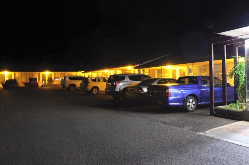 Econo Lodge Savannah Park Tamworth Bagian luar foto